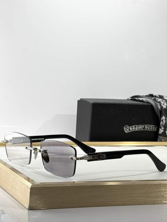 Picture of Chrome Hearts Sunglasses _SKUfw76325135fw